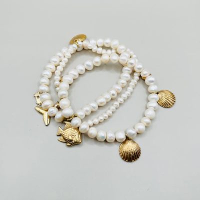 Pulsera Perla Natural/Dijes Chapa